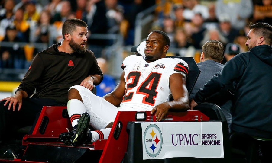 Nick Chubb Suffered a Gruesome Knee Injury